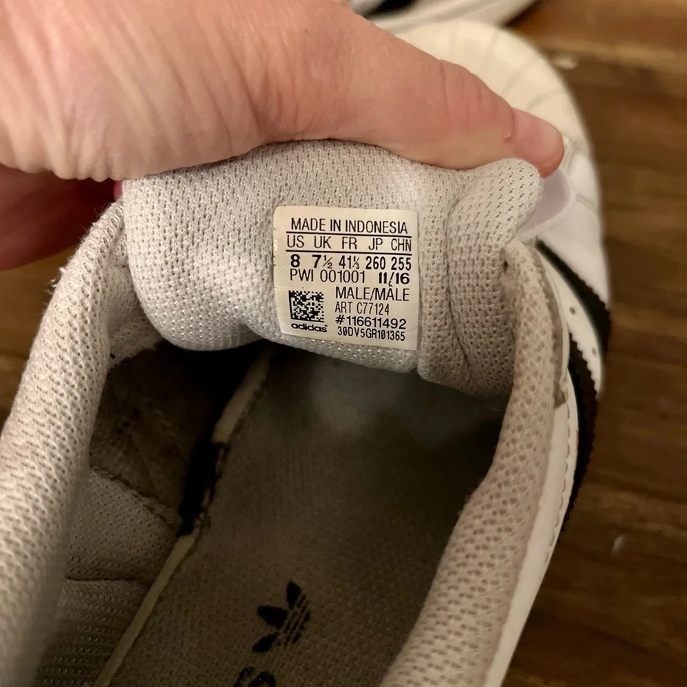 ADIDAS White and Black Superstar Sneakers, Men’s 8 - Picture 3 of 6